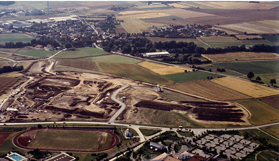 Beginn für ein neues Stadtviertel: Bauarbeiten für neue HUK-Zentrale auf Bertelsdorfer Höhe