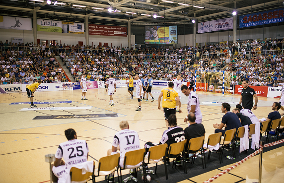 Partner des Spitzensports: Die HUK ist Hauptsponsor des Handball-Bundesligisten HSC 2000 Coburg